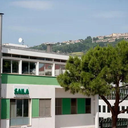 Lägenhet Fronte Mare Di Valter Silvi Paese