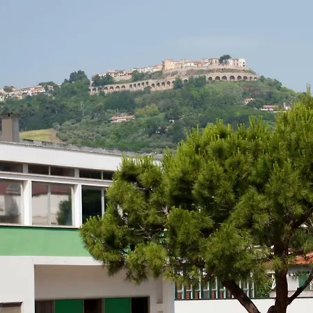 Lägenhet Fronte Mare Di Valter Silvi Paese